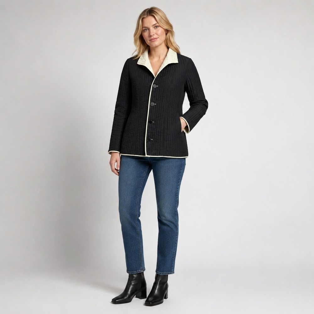Women's XS Reversible Quilted Jacket‎ Black Cream Button Front Y2K